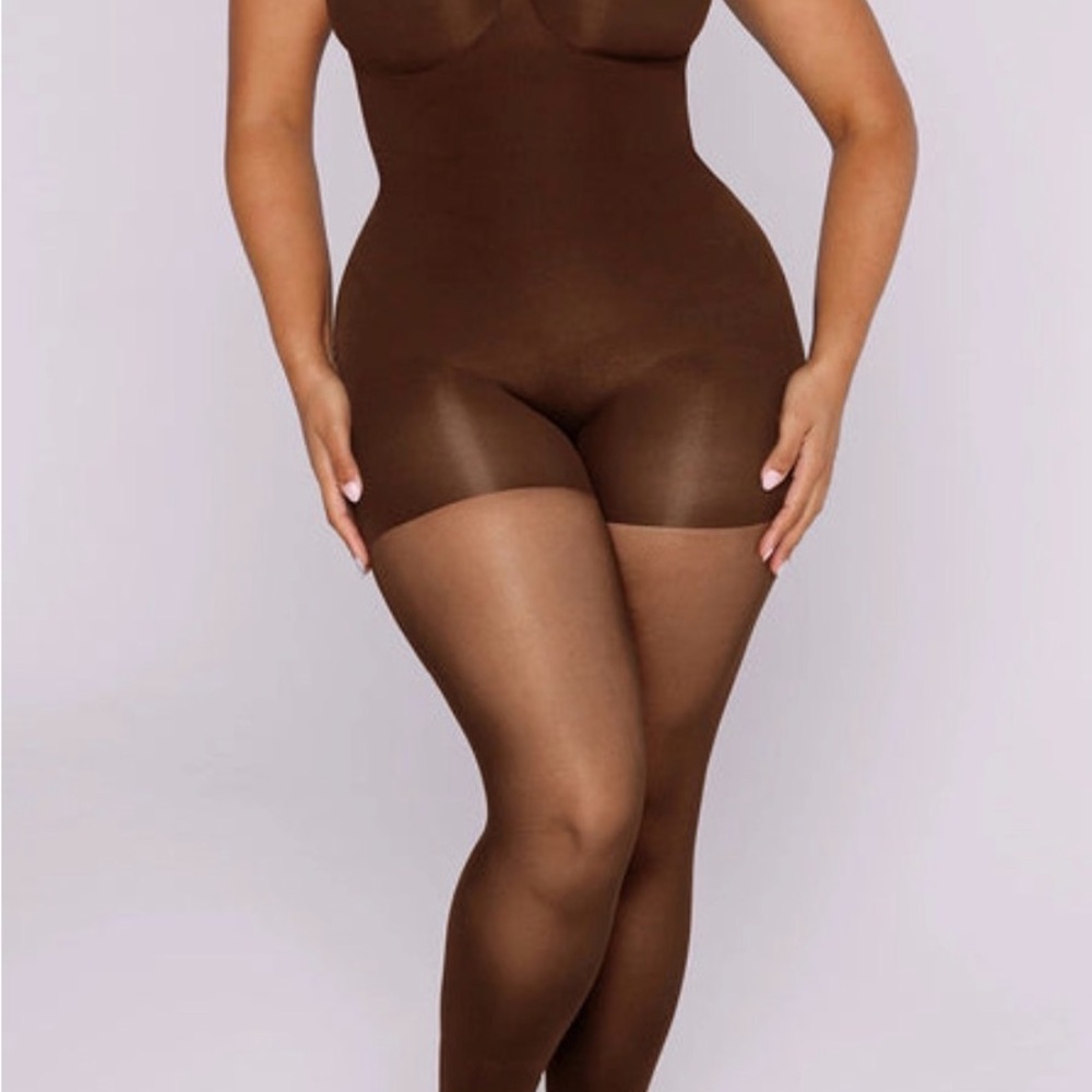 Seamless Brown Bodysuit Shapewear SHAPELLX SIZE M